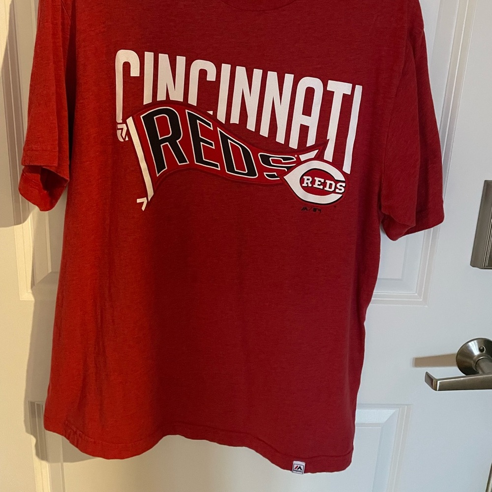 Cincinnati Reds Tee